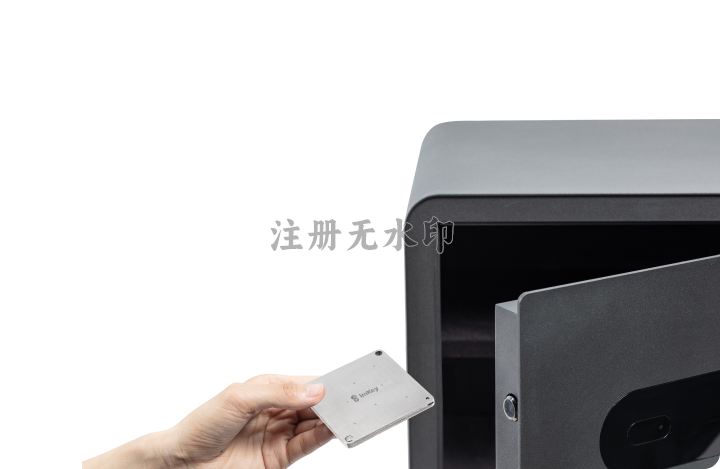 HeirBOX P1 放入保险箱示意图